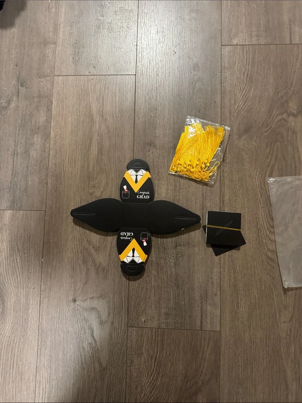 ***2/$15*** 24 pcs graduation cap candy box